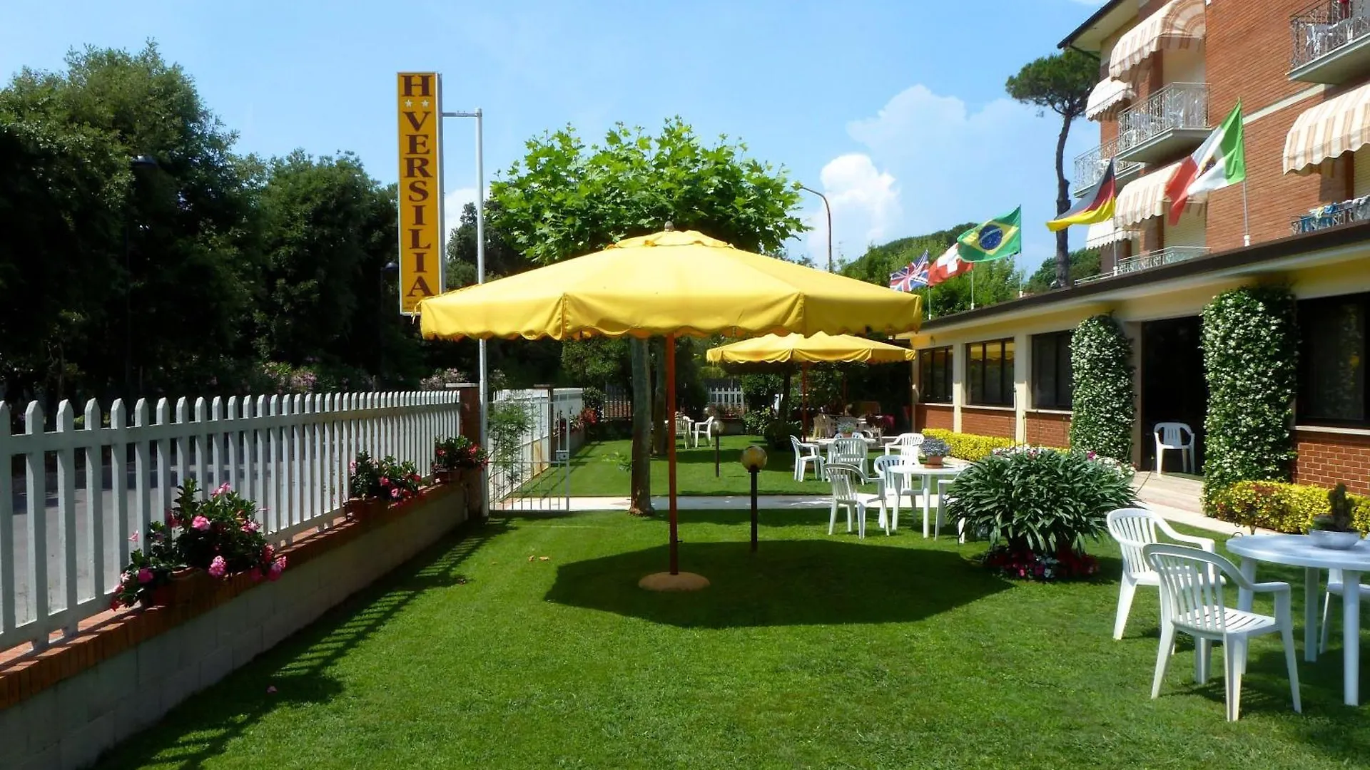 Hotel Versilia Lido di Camaiore 2*,  Italy
